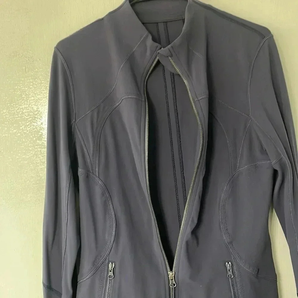 Lululemon forme jacket - Picture 9 of 10